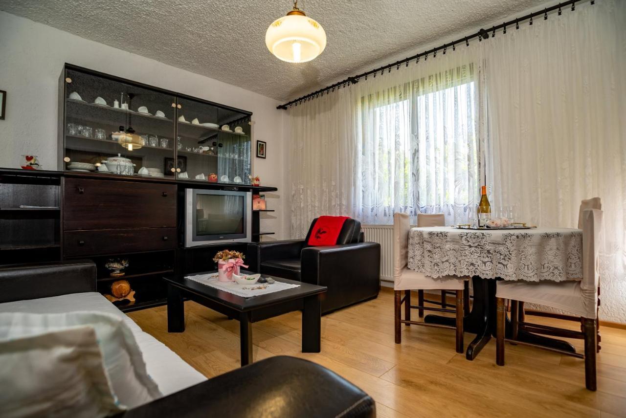 Apartments Fuma Otočac Zewnętrze zdjęcie